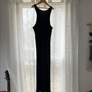 Elegant Black Sleeveless Dress